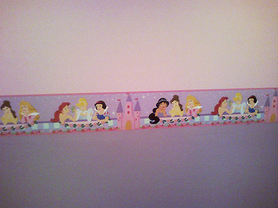 House Located in Roslyn, LI, NY. - Girl's Bedroom Wall - Princess Theme